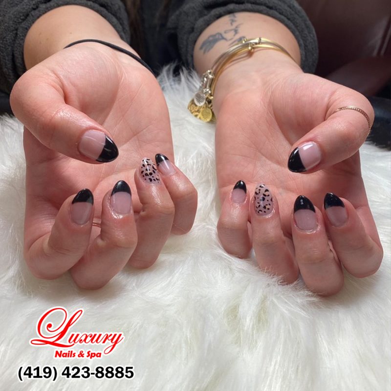 Nail-salon-45840-Luxury-Nails-and-Spa-Findlay-OH-45840_7-800x800.jpg