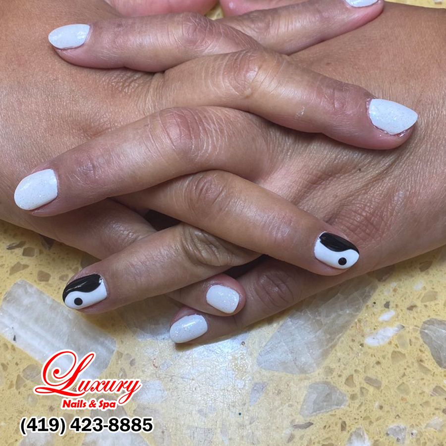 MAKE YOUR NEW MANICURED NAILS LONGER LASTING