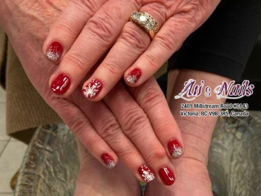 Christmas nails by An's Nail Salon & Spa | Victoria, BC V9B 3R5
