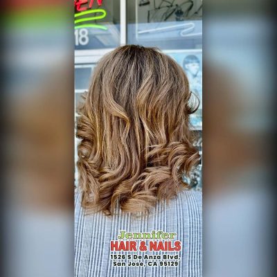 Wavy hairstyle for woman this Thanksgiving 2024 at Jennifer Hair & Nails San Jose, CA 95129