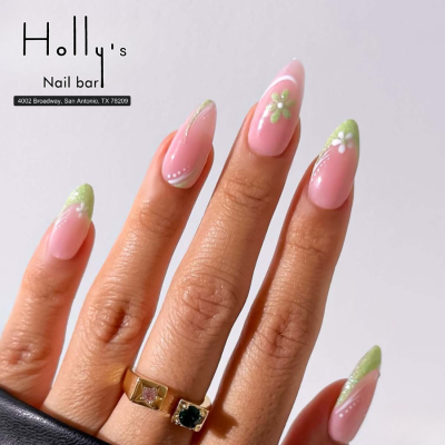 Holly's Nail Bar & Spa in San Antonio, TX 78209 06232025